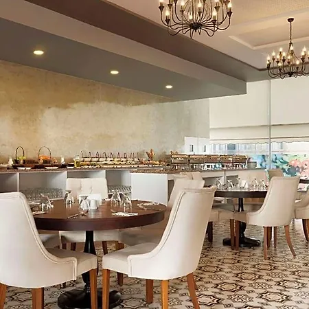 Hawthorn By Wyndham 4* جركزكوي