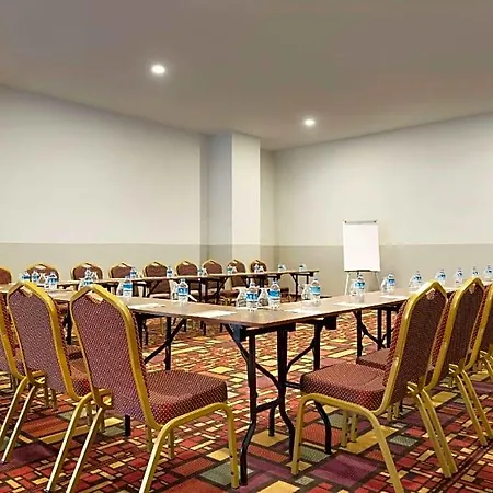 Hawthorn By Wyndham فندق 4*