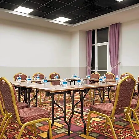 Hawthorn By Wyndham 4* جركزكوي