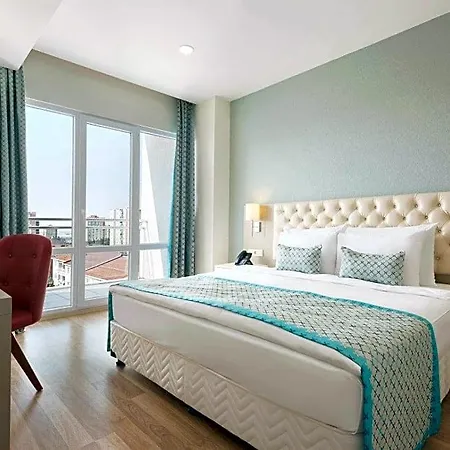 فندق Hawthorn By Wyndham 4*