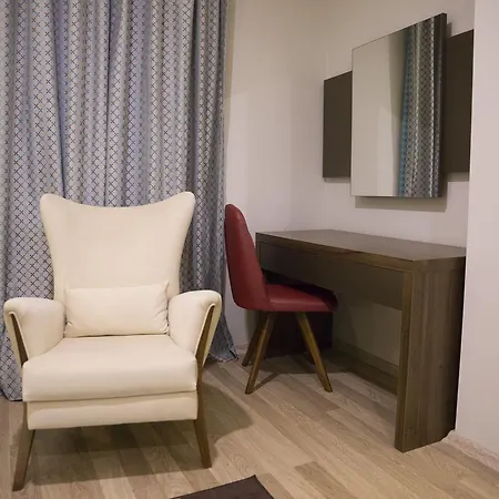 Hawthorn By Wyndham Hotel