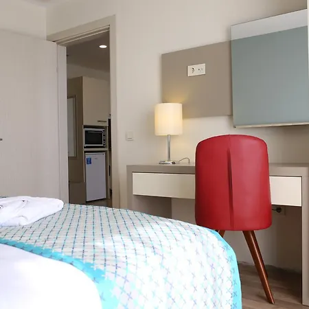 Hawthorn By Wyndham Hotel 4*