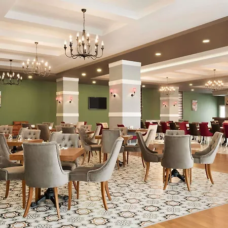 Hawthorn By Wyndham Hotel