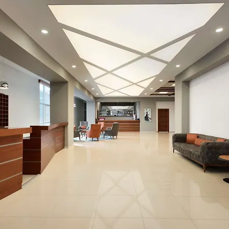 Hawthorn By Wyndham Hotel